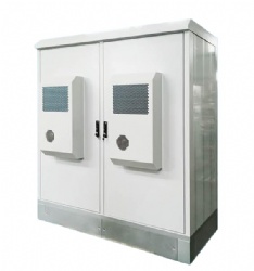 Double compartments outdoor telecom cabinet FA656